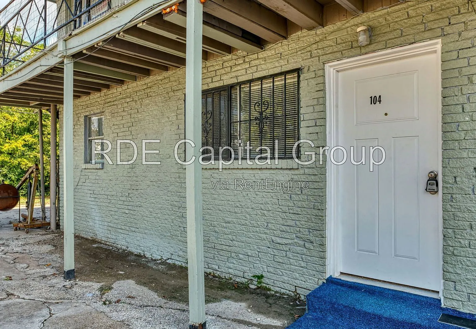 2 bed, 1.0 bath, 700 sqft, $800 — Photo 3
