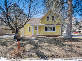 156 6th St NW, Forest Lake, MN 55025