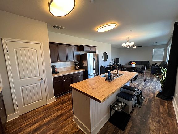 4th image of 2338 Chardonnay Pl