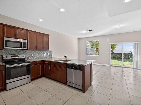 3rd image of 5342 Ellery Terrace