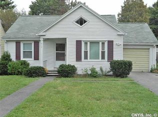 1919 Valley Dr, Syracuse, NY 13207