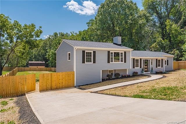 1st image of 252 Paradise Dr