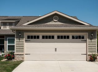 4162 Frost Grass Dr, Fort Wayne, IN 46845