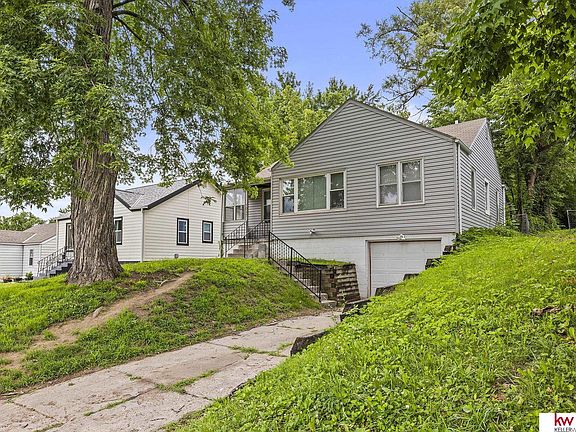 3rd image of 7027 N 33rd St