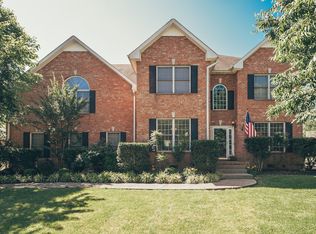 112 Crooked Creek Ln, Hendersonville, TN 37075