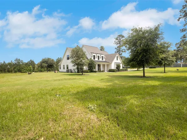 40499 Community Rd, Magnolia, TX 77354