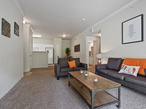 5th image of 1600 Cooks Ln #836