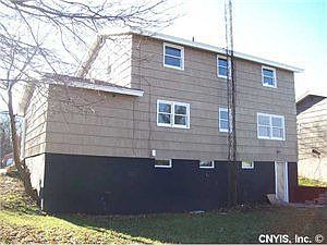 3rd image of 449 Mountainview Ave