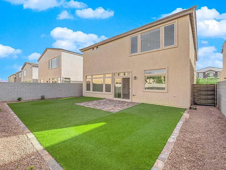 650 Steep Canyon Ave — Photo 41