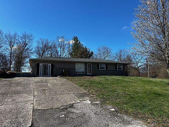 2nd image of 33 Westwood Dr