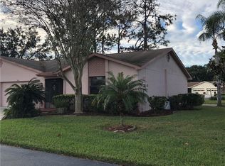 1901 Bosky Ct, Sun City Center, FL 33573
