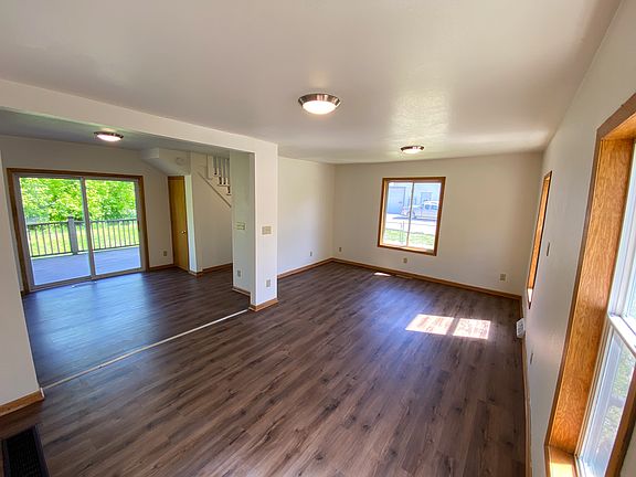 4th image of 1020 2nd Ave N