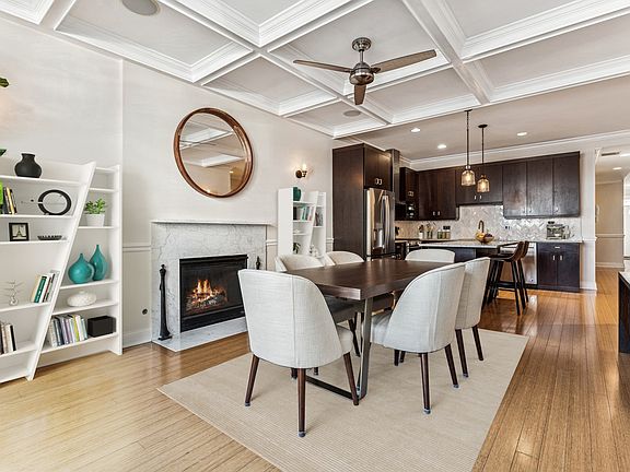 2nd image of 1329 W Walton St #1