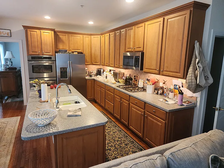 304 Arthur Ct #304 — Photo 7
