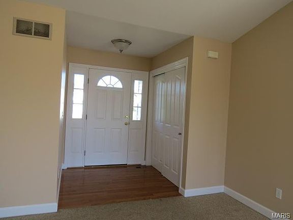 2nd image of 161 Granite Pointe Ln