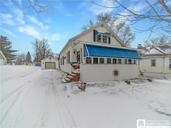 162 S Erie St, Mayville, NY 14757