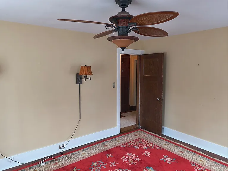 272 Dixon Ave — Photo 21
