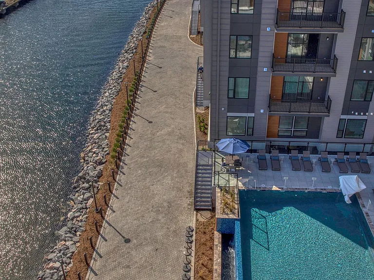 The Lofts at Front Street — Photo 18