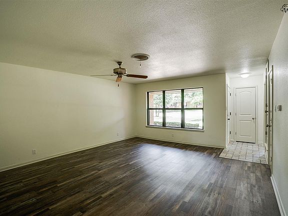 4th image of 4513 Westward Dr