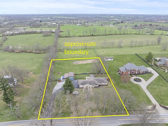 2nd image of 1590 State Highway 36 E