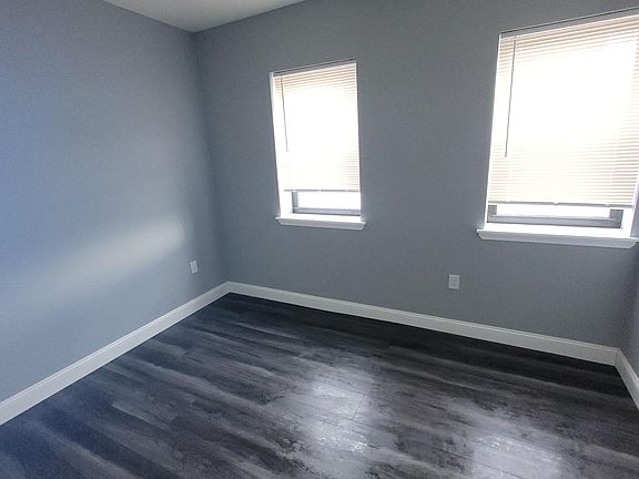2nd image of 1428 Jackson St Floor 3