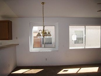 4th image of 1346 Doucette Dr