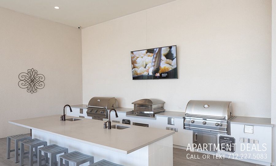 1st image of 1443 Dorothy St #271