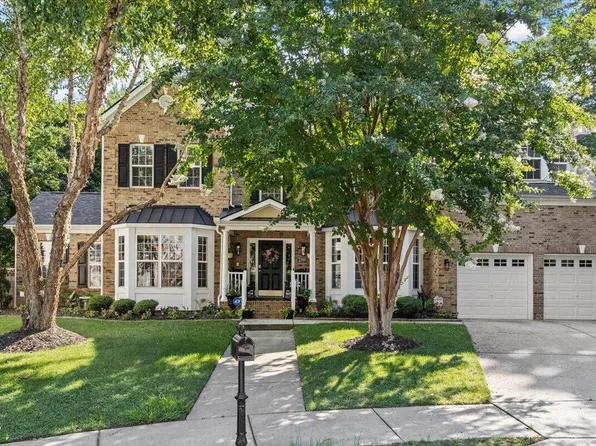 2209 Summer Elms Ct, Raleigh, NC 27614