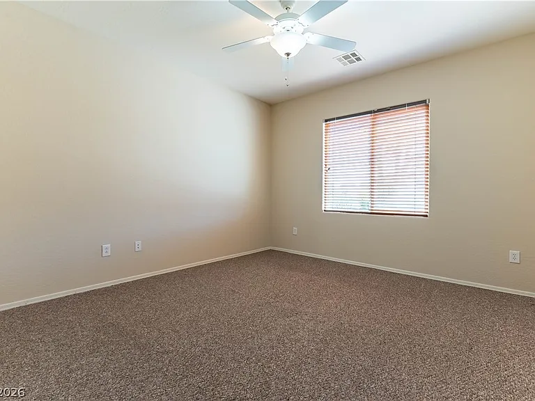 2362 Ecliptic St — Photo 9