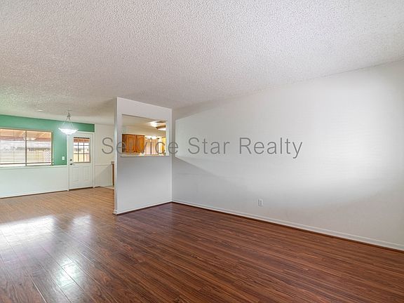 5th image of 1249 W Mesquite St