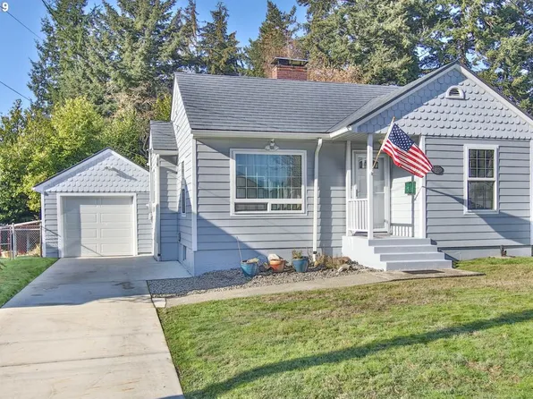 1122 Winsor Ave, North Bend, OR 97459
