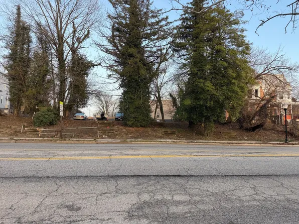 2513 Garrison Blvd, Baltimore, MD 21216