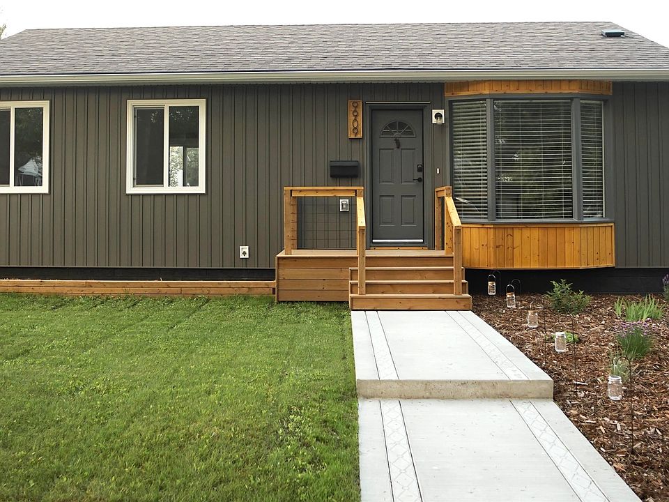 1st image of 9909 108th St