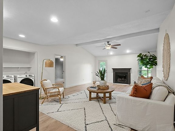 2nd image of 1972 Timberline Way