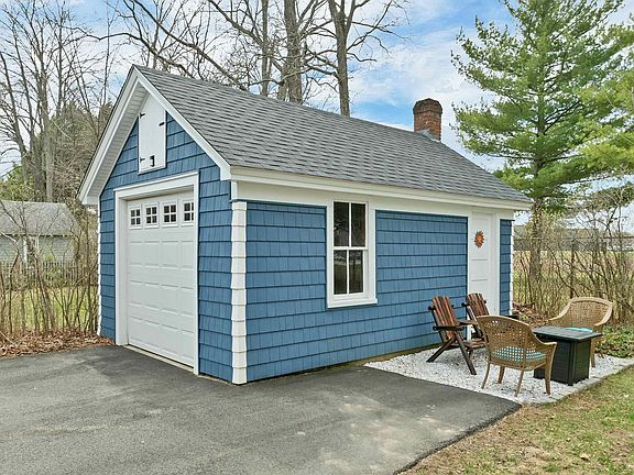 4th image of 36 1/2 S Spring Street