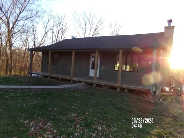 5200 SE Kiowa Dr, Lathrop, MO 64465