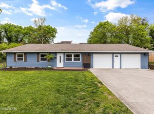 1329 Timbergrove Dr, Knoxville, TN 37919