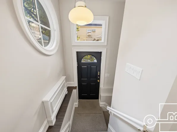 1253 East 28th Street image 16 of 24