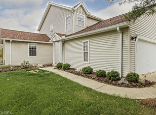 1444 Colony Dr, Streetsboro, OH 44241