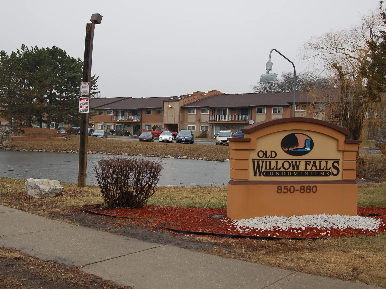 2 bed, 900 sqft, $1,650 — Photo 3