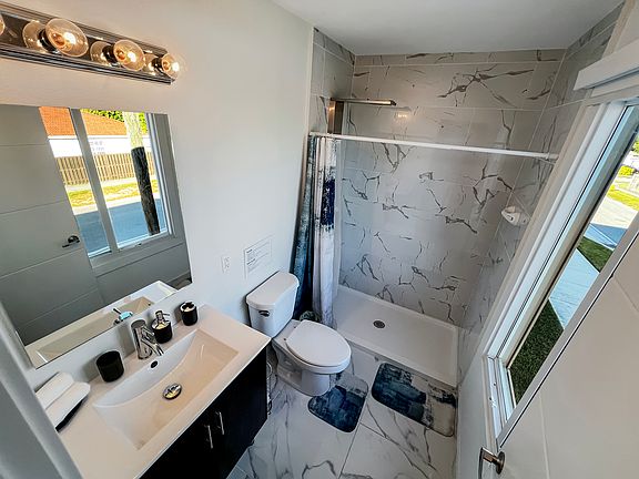 Bathroom #1 with Shower tower panel