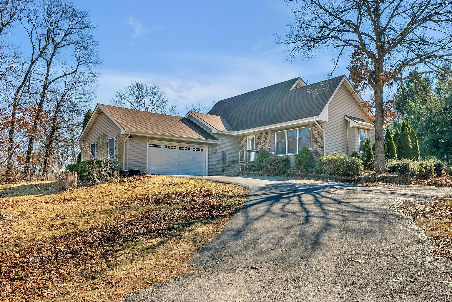 5351 E Honor Ave photo 1