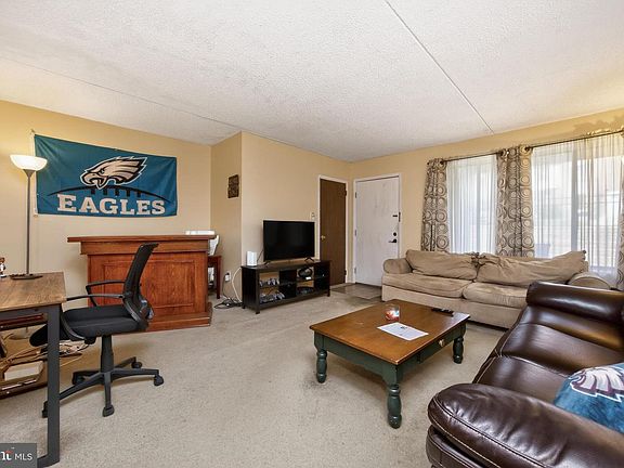 5th image of 5200 Hilltop Dr APT M5