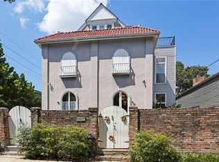 4437 Carondelet St #4, New Orleans, LA 70115
