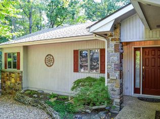 10 Alarcon Way, Hot Springs Village, AR 71909