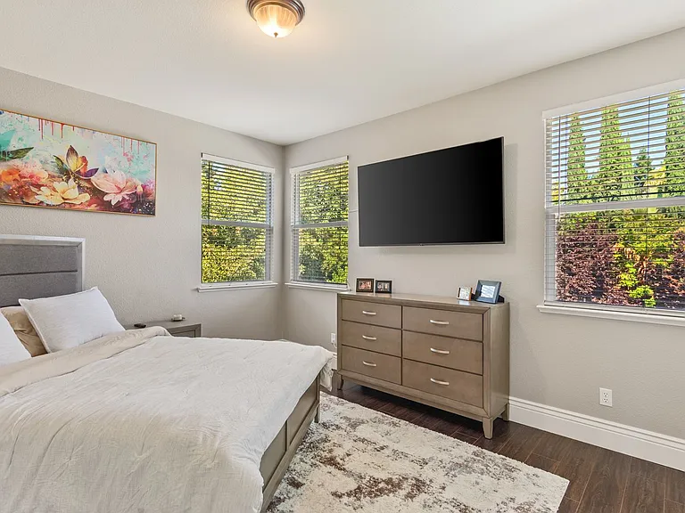 6505 Winter Rush Dr — Photo 32