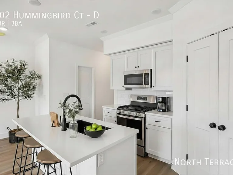 Fairview Crossing Townhomes — Photo 79