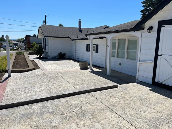 10285 NW 309th Ave, North Plains, OR 97133