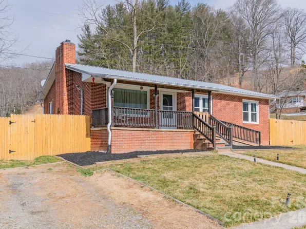 8573 Cruso Rd, Canton, NC 28716