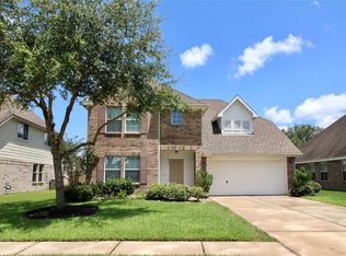 6105 Larrycrest Dr, Pearland, TX 77584